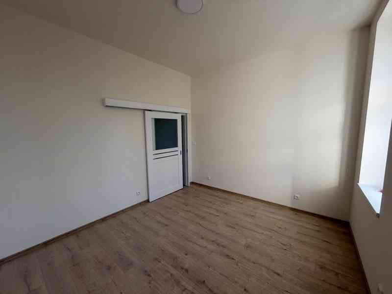 Pronájem dvou bytů 2+kk, 48m² - Tvrdého 564/8, 602 00 Brno - foto 3