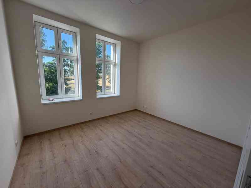 Pronájem dvou bytů 2+kk, 48m² - Tvrdého 564/8, 602 00 Brno - foto 5