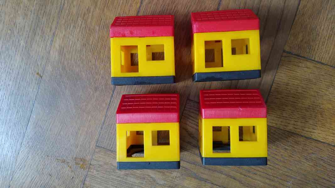 Domečky a střechy do stavebnice Stavebnik, Elektroplast - foto 9