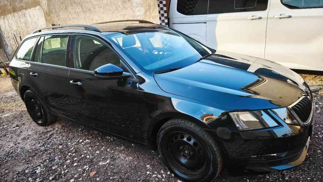Škoda Octavia 1,6   3 TDI 85KW - foto 6