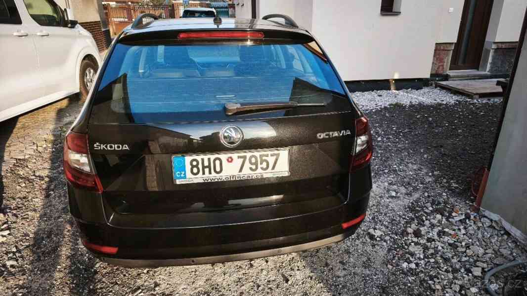 Škoda Octavia 1,6   3 TDI 85KW - foto 8