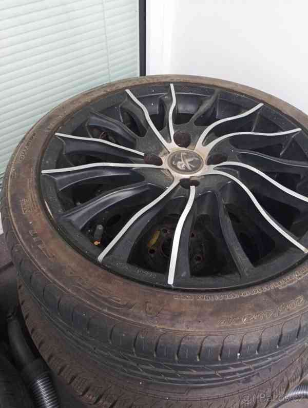 Peugeot 207 cc 16 v benzín - foto 9