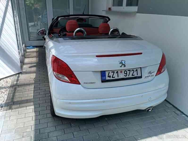 Peugeot 207 cc 16 v benzín - foto 2