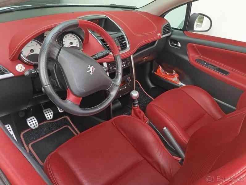 Peugeot 207 cc 16 v benzín - foto 4