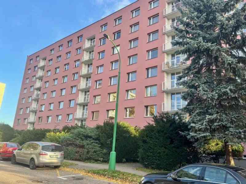 Jaroměř -družstevní byt 3+1 s lodžií ve strategické lokalitě - foto 4