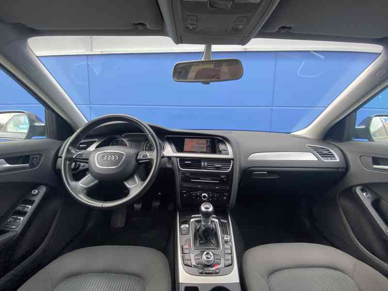 Audi A4, Ambiente 2.0 TDi, 130kw, Navi, 2012 - foto 6