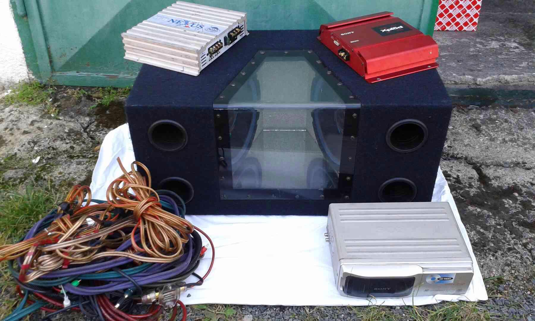 Subwoofer, zesilovač, předzesilovač, CD changer - TOP - foto 1