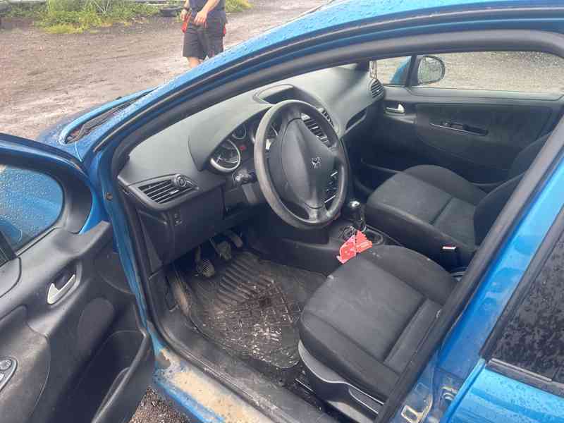 Peugeot 207SW 1,4i 54KW KFV prodám náhradní díly - foto 5