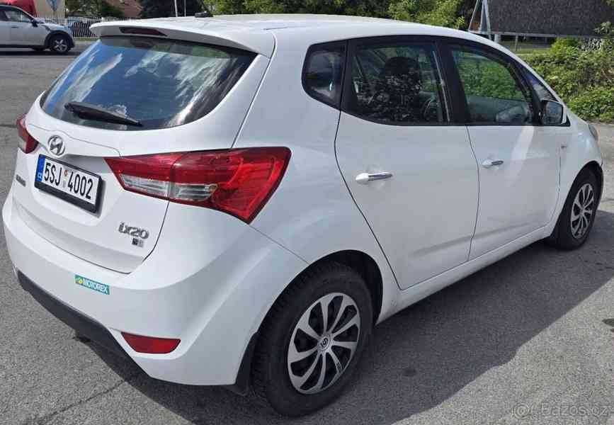 Hyundai ix20 1,4 LPG 2012 - foto 14
