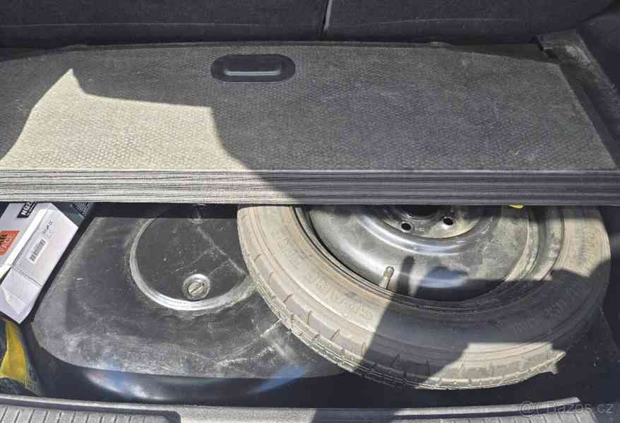Hyundai ix20 1,4 LPG 2012 - foto 13