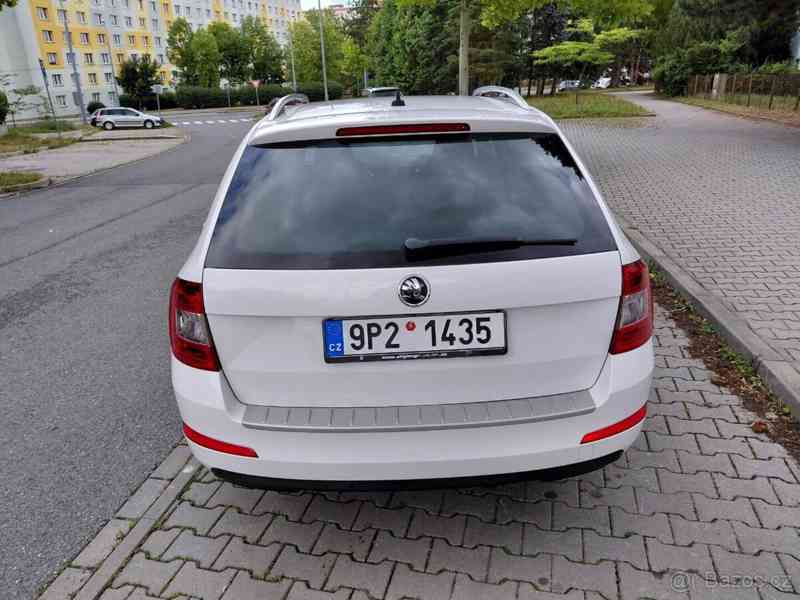 Škoda Octavia 2,0 TDi 110 kW DSG - foto 2