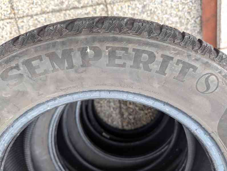 Zimní pneu 205/60R16 92H  - foto 2