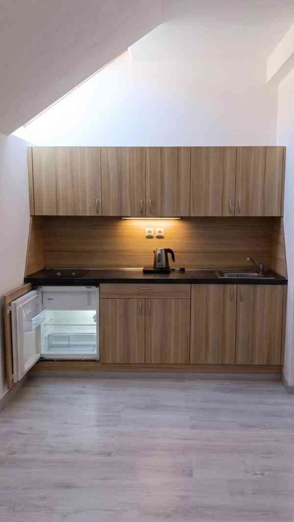 Pronájem klimatizované ubytovací jednotky (73 m²), Praha 5 - foto 2