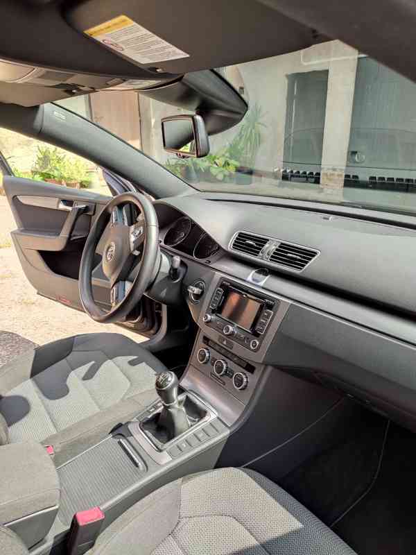 VW Passat B7 Var 2.0 TDi 2013, 2 sady kol, 308 tisíc km - foto 3