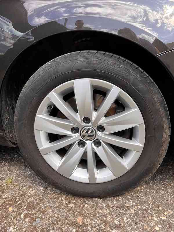 VW Passat B7 Var 2.0 TDi 2013, 2 sady kol, 308 tisíc km - foto 2