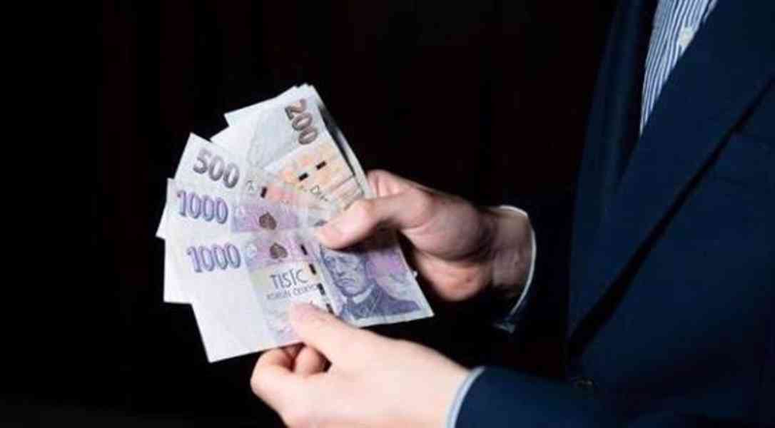 Potřebujete rychle půjčit? Nabízím soukromé finance bez bank - foto 9