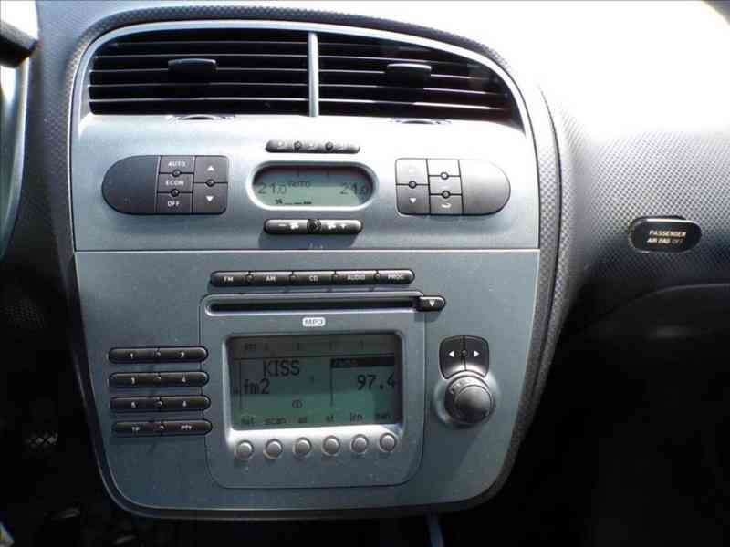 Seat Toledo 2,0 TDI DIGI.KLIMA - foto 6