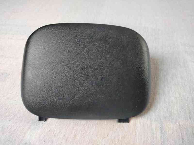 Stříška na palubní multifunkční display Peugeot 307 - foto 3