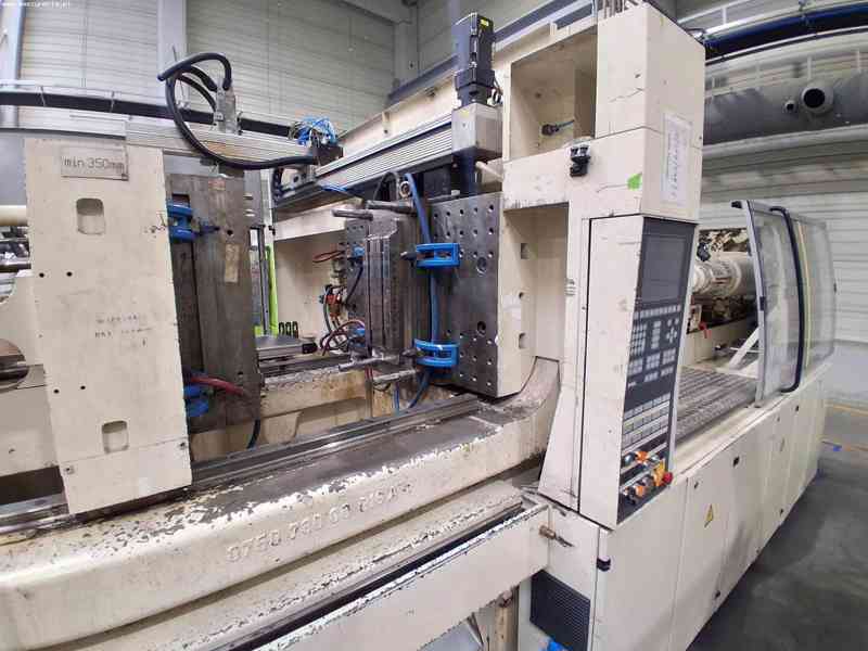 Vstřikovací stroj ENGEL ES 1350/275 HL ST - foto 2