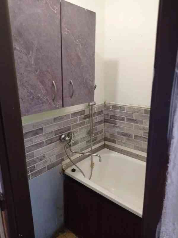 Pronájem bytu 2+1 49 m² - foto 3