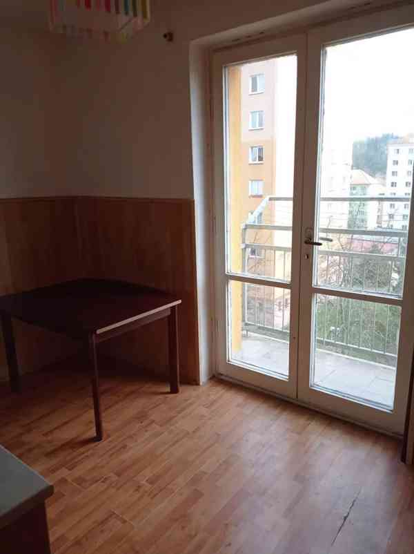 Pronájem bytu 2+1 49 m² - foto 9