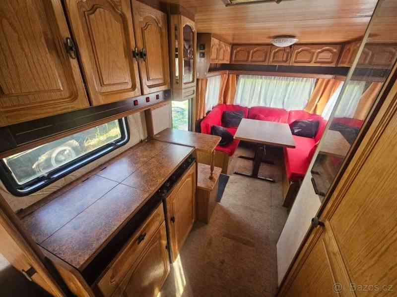 Ostatní Obytný karavan Burstner LUX - foto 3