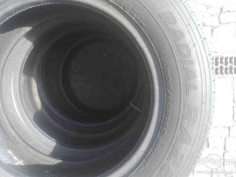 Letní pneu 205/65/16C - foto 2