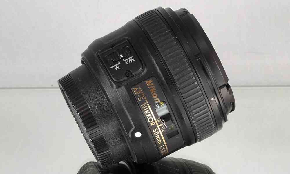 Nikon AF-S Nikkor 50mm f/1.8 G **1:1.8 FX Pevný - foto 7
