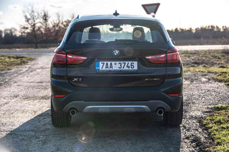 BMW X1 18d xDrive - foto 6