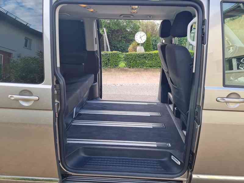 Volkswagen T6 Multivan 2,0TDI Comfortline DSG 110kw - foto 11