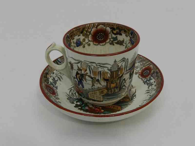 Zajímavý starý Hrnek s podšálkem Šapo čínský motiv - foto 6