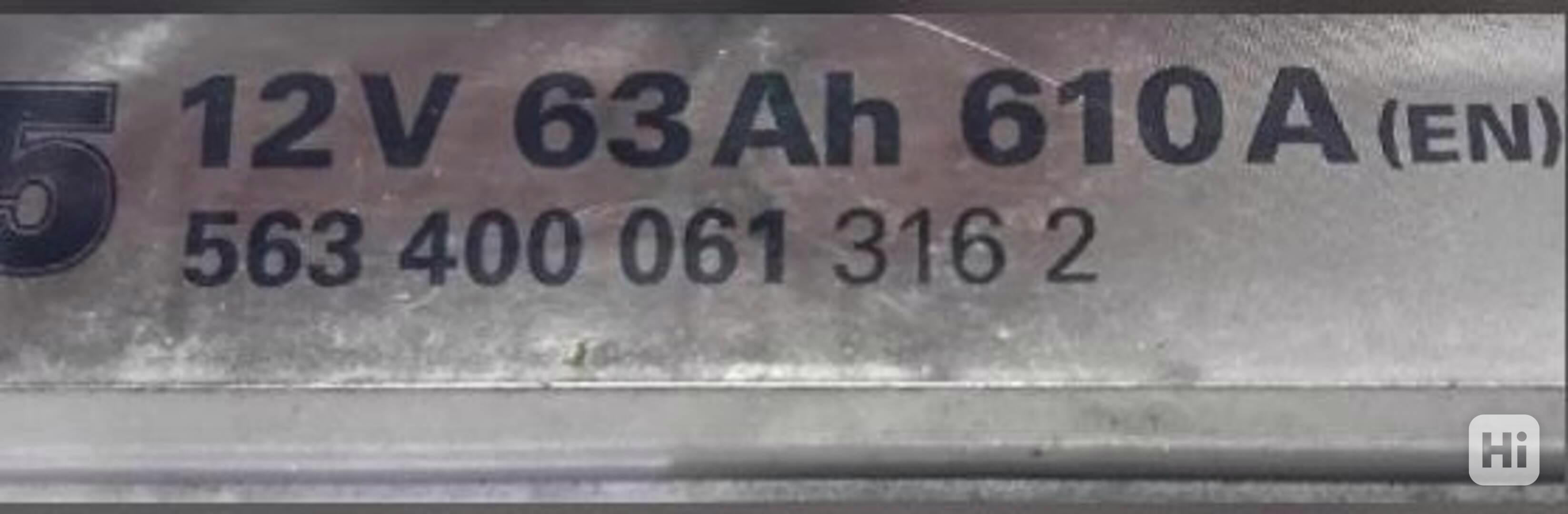 Auto baterie - foto 1
