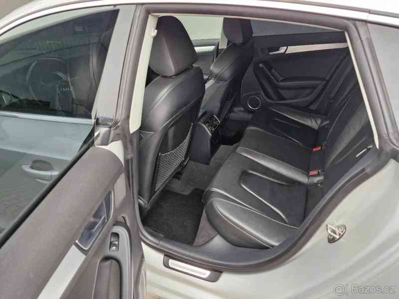 Audi A5 2,7 190PS M.2010 NAVI KŮŽE TOP STA - foto 15