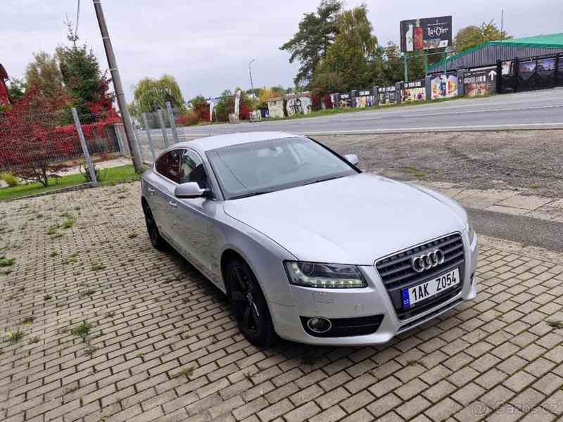 Audi A5 2,7 190PS M.2010 NAVI KŮŽE TOP STA - foto 3