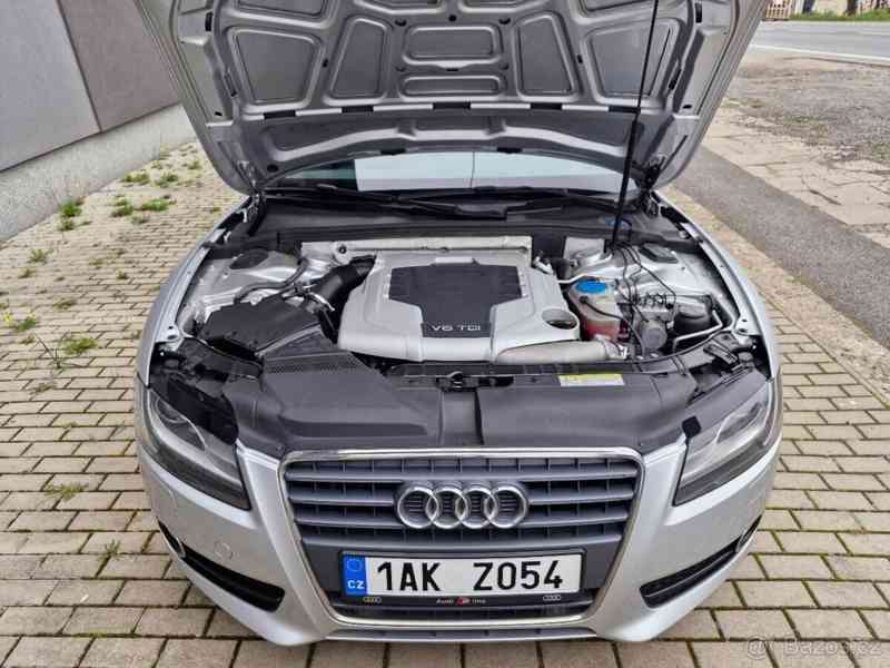 Audi A5 2,7 190PS M.2010 NAVI KŮŽE TOP STA - foto 16