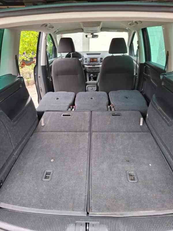Volkswagen Sharan 2,0   TDI 2015 - foto 5