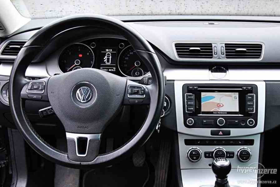 VW Passat B7 1,6 TDi 77 kW 2012 173 000 km Bluemotion - foto 9
