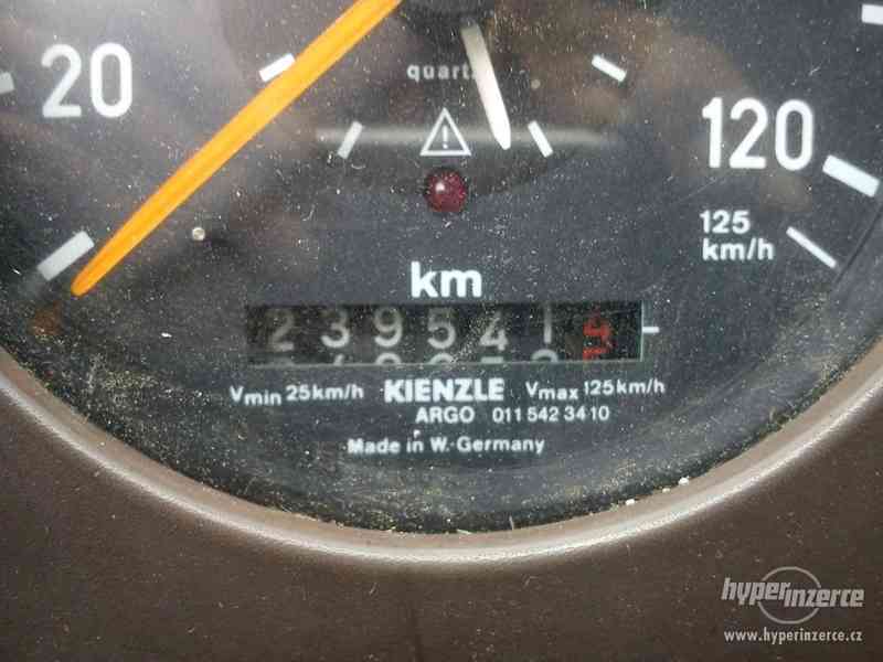 Mercedes Benz 709 - foto 6