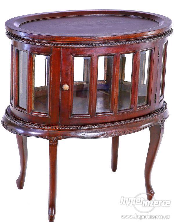 Barový stolek z masivního dřeva Chippendale - foto 1