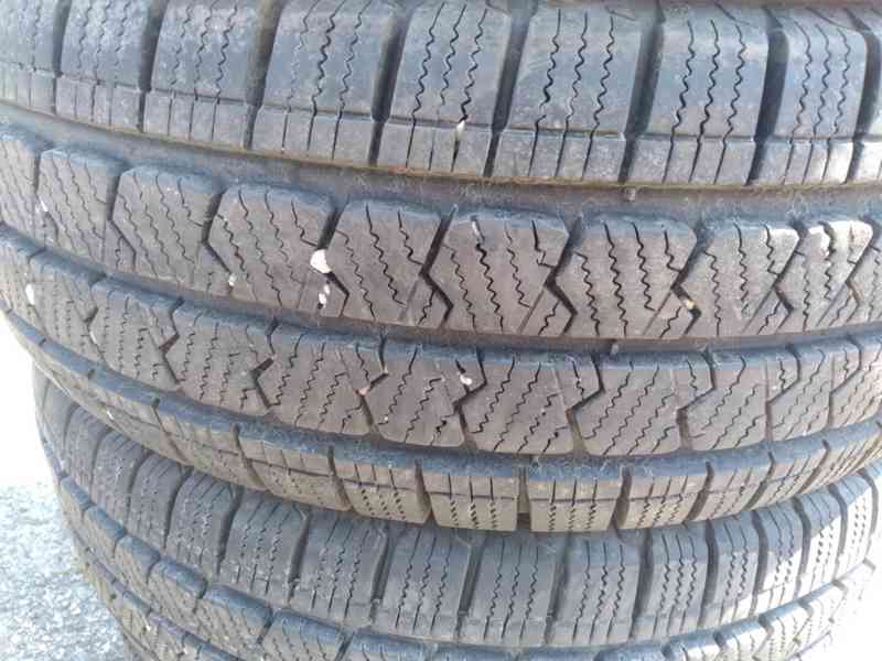 SADA ZIMNÍ PNEU 225/70/R15C - foto 5