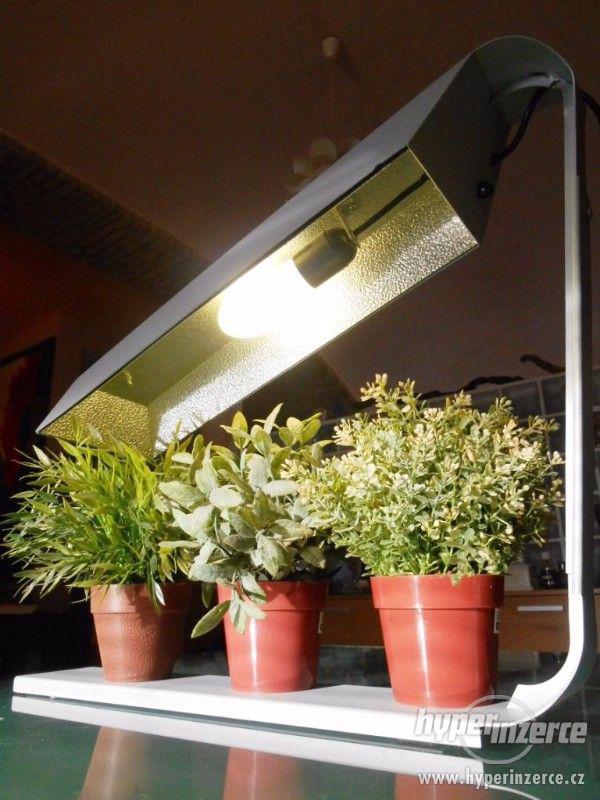 Designová lampa pro růst bylin – Coltiva by Knikerboker - foto 5