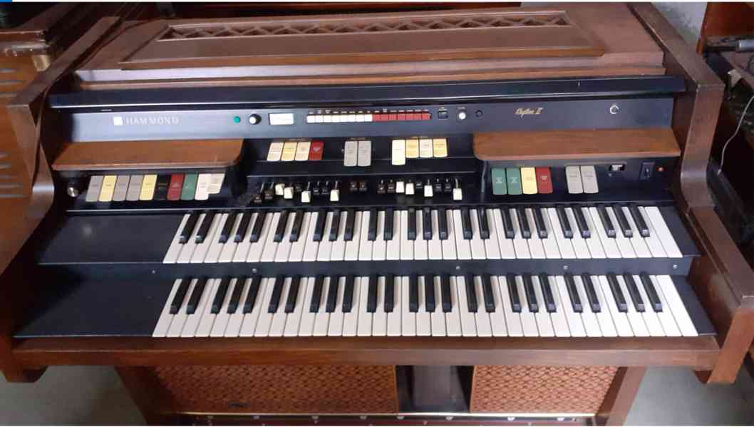 varhany Hammond R 124 - foto 2