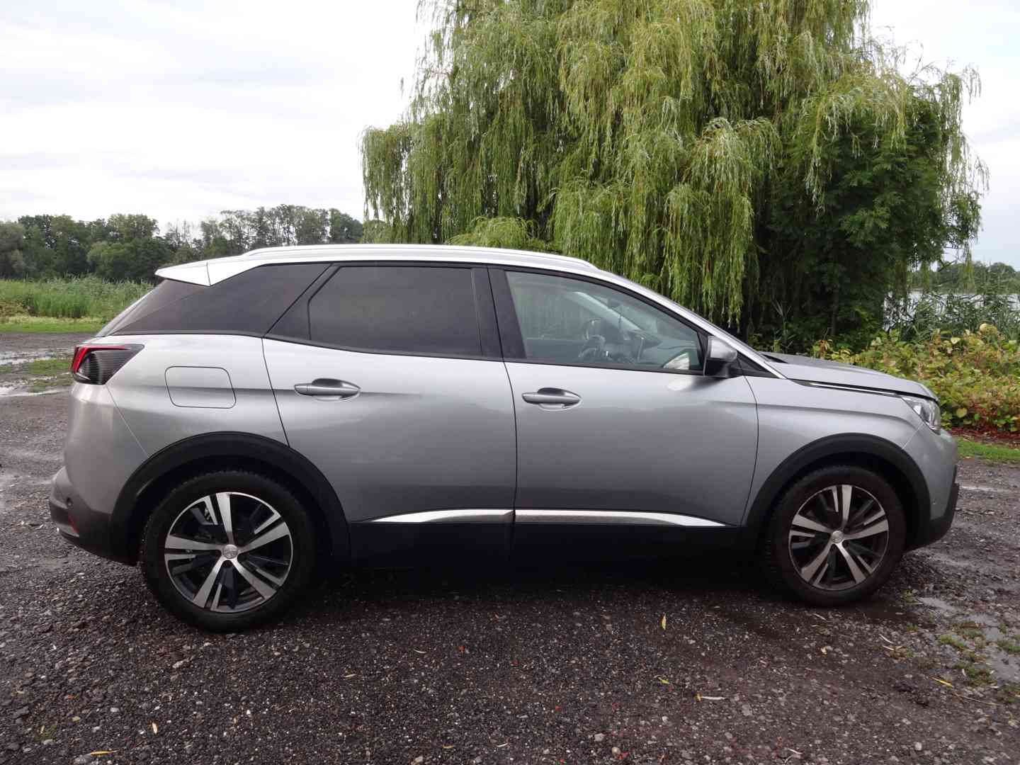 Peugeot 3008 1.2 PureTech 96 kW - foto 1