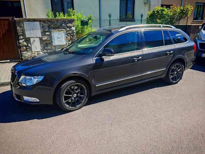 Škoda Superb 2,0 - foto 2
