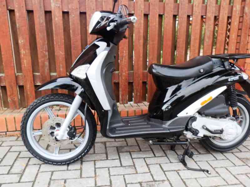 Piaggio Liberty 50 4T Delivery (2017) - foto 3