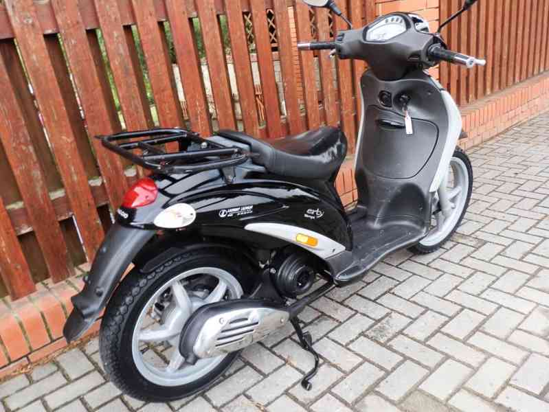 Piaggio Liberty 50 4T Delivery (2017) - foto 23