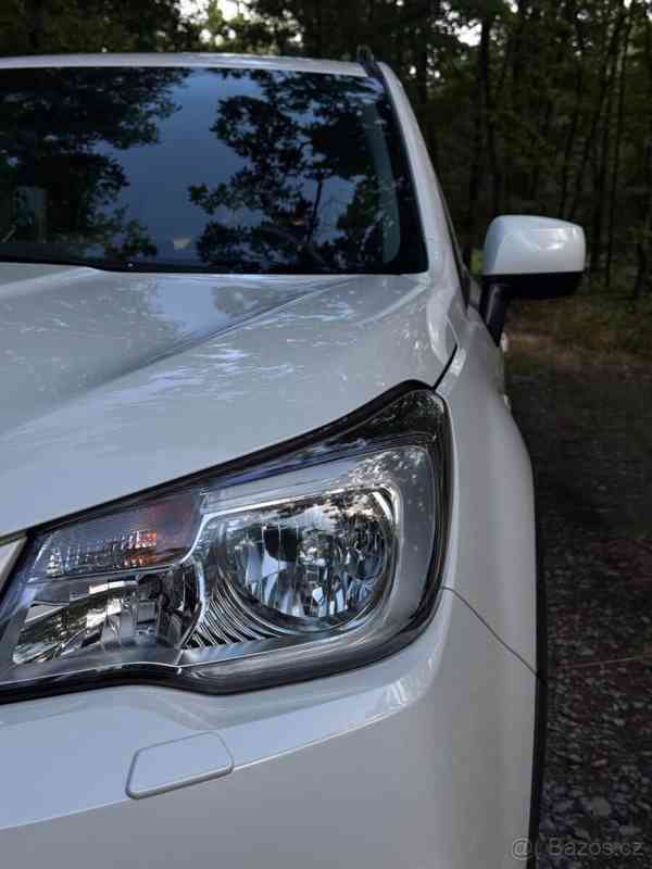 Subaru Forester 2,0 benzín, manuál - foto 4