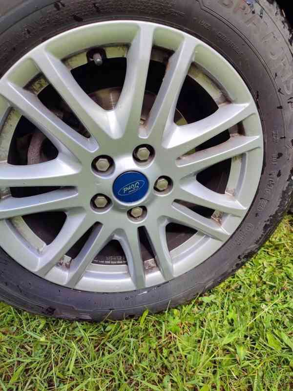 Ford Focus 1,6   Prodám - foto 11