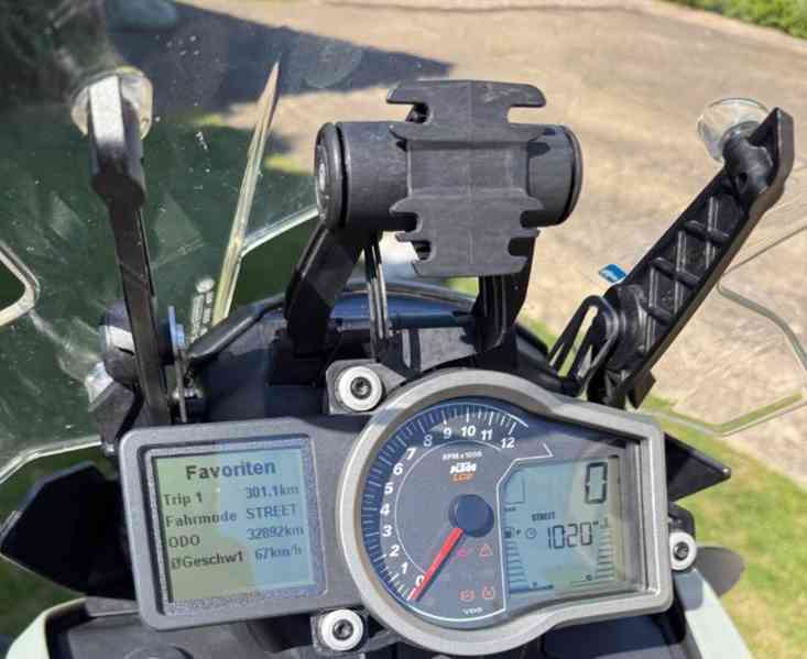 KTM 1050 Adventure - foto 6