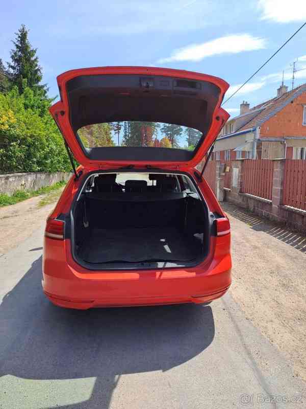 Volkswagen Passat 2,0 TDI 110KW, kombi - foto 7
